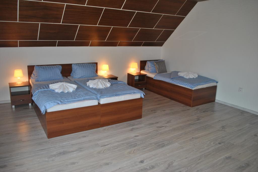 Apartment Mlynska 예세니크 외부 사진